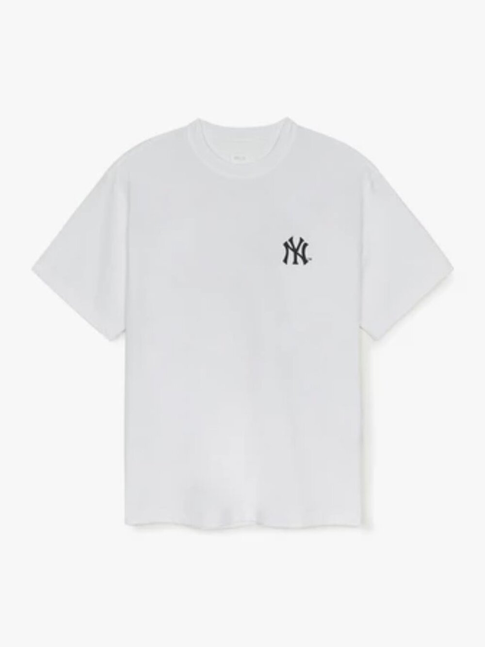 MLB NY Yankees Oversized Logo T-Shirt | Unisex Streetwear Tee - Picture 2 of 4